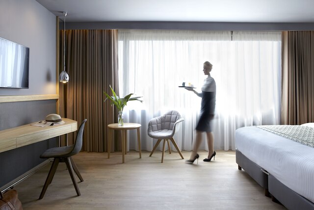 ゼウス ウィンダム グランド アテネ