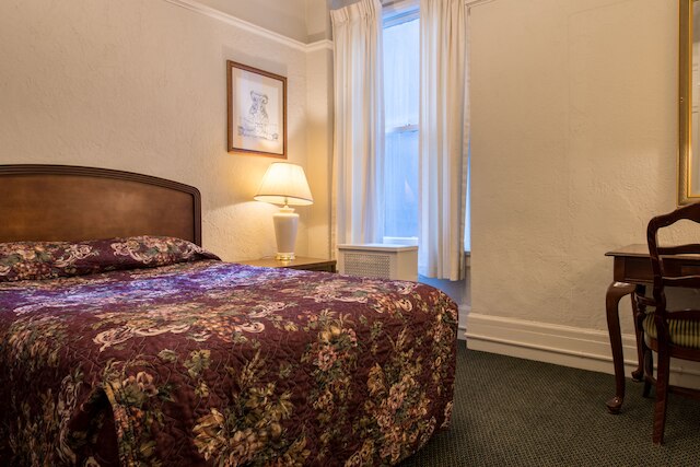 アイーダ プラザ ホテル