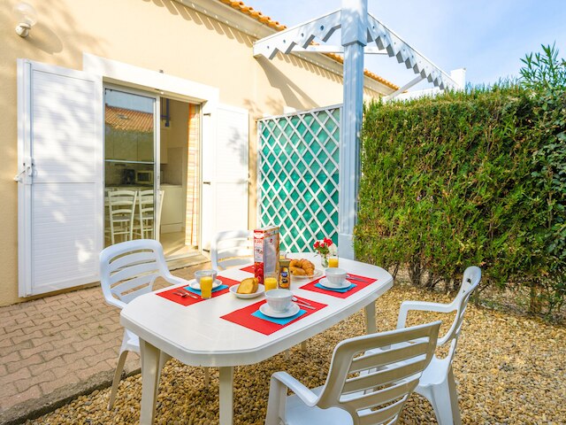 レジデンス ラグランジュ バカンス ル スカーレット エ レ ソレイヤード