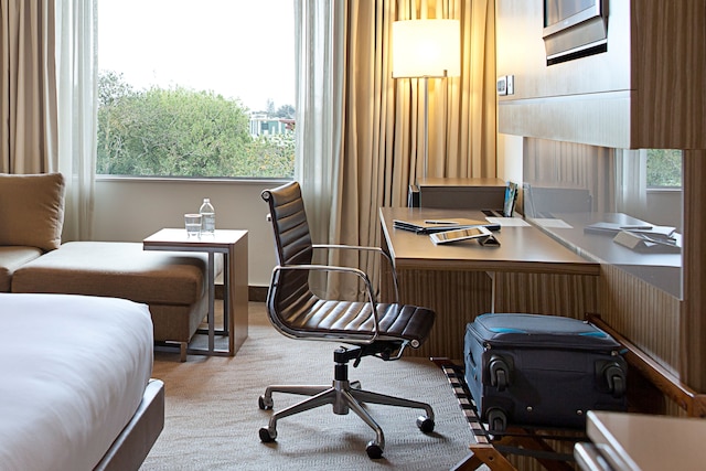 ノボテル オークランド エラズリー