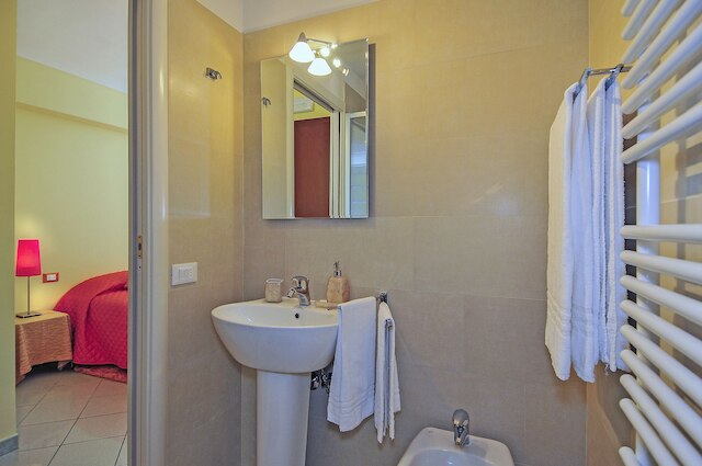 B&B アイ チプレッシ