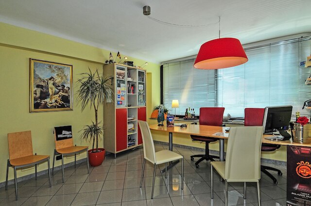 B&B アイ チプレッシ