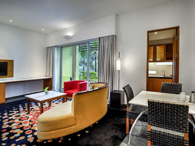 ノボテル パレンバン ホテル & レジデンス