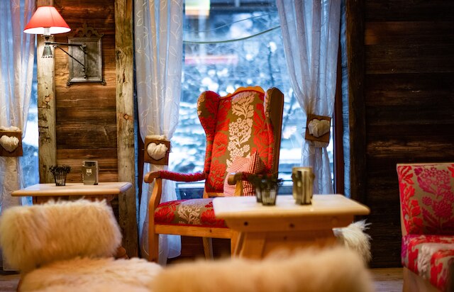 トラディション ジュレン ホテル