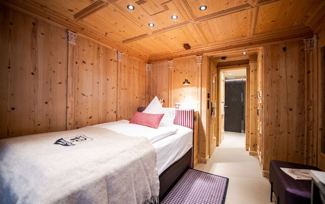 トラディション ジュレン ホテル