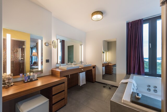 ホテル ベルヴォア レイクビュー & スパ