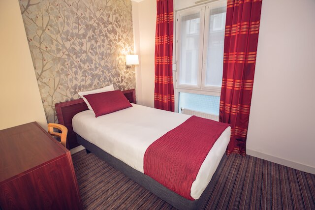 ティムホテル パリ ガレ デ リヨン