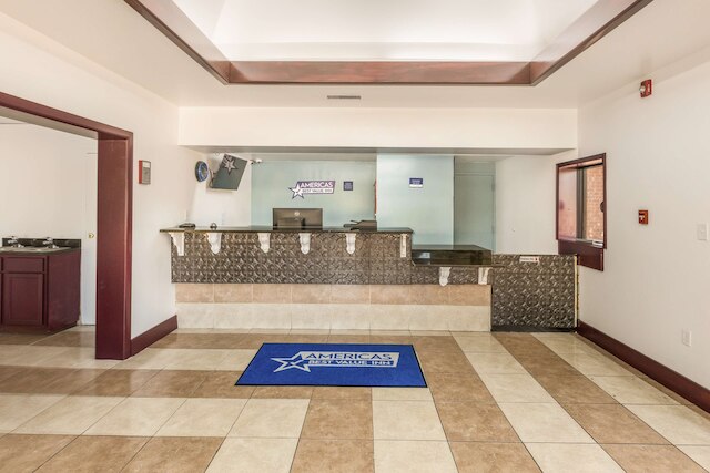 アメリカズ ベスト バリュー イン ストックブリッジ