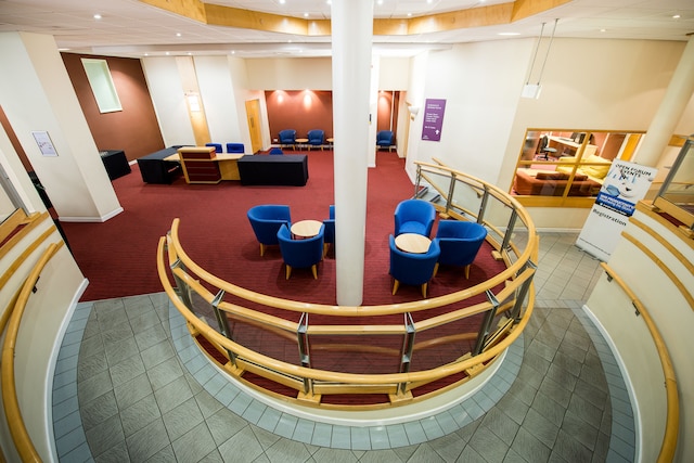 ペンデュラム ホテル