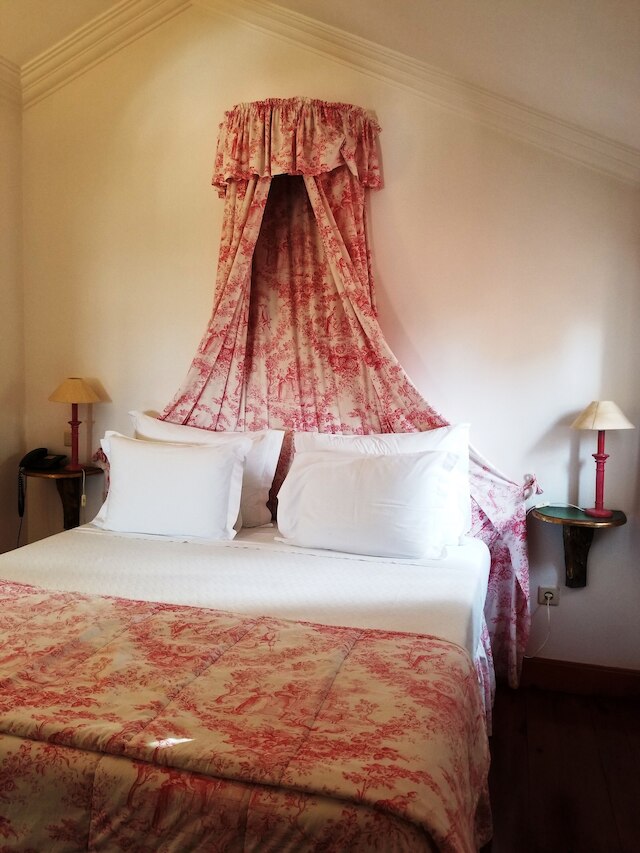 ローレンセズ ホテル