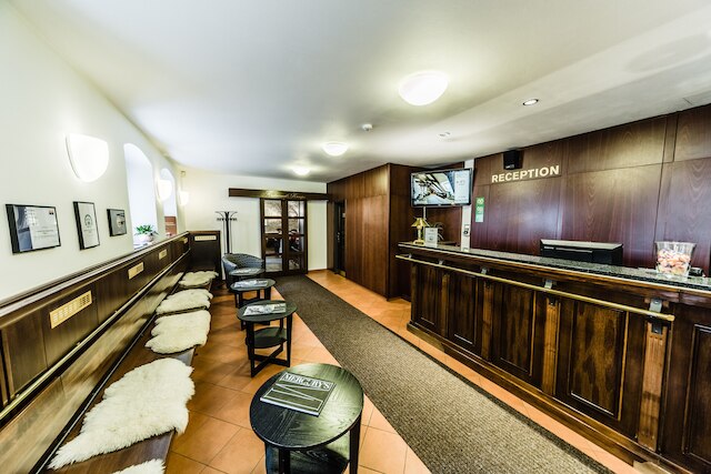 アーチボルド アット ザ チャールズ ブリッジ