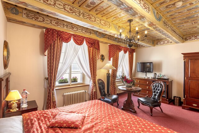 ホテル U ザラテホ ストロム プラハ バイ BHG