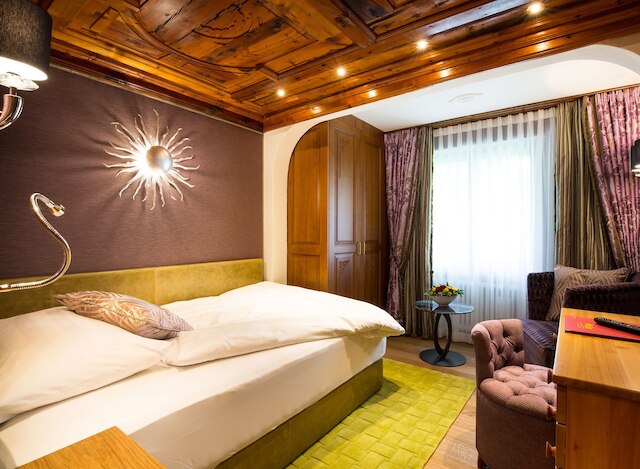 リゾート ホテル アレックス