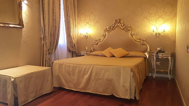 カーサ ピザーニ カナル