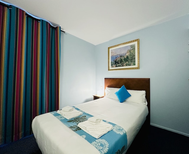 オテル ベルビュー パリ モンマルトル