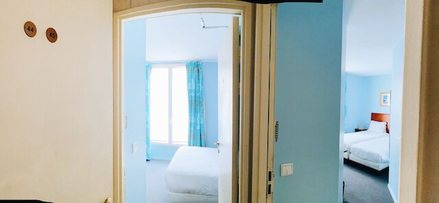 オテル ベルビュー パリ モンマルトル