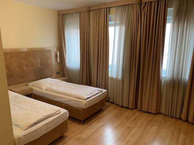 ホテル アム クアフュルステンプラッツ - メッセ