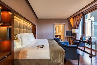 オテル カーサ フステル