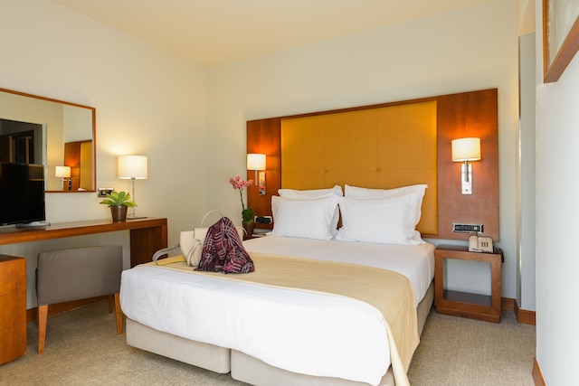 ドム カルロス リバティ ホテル