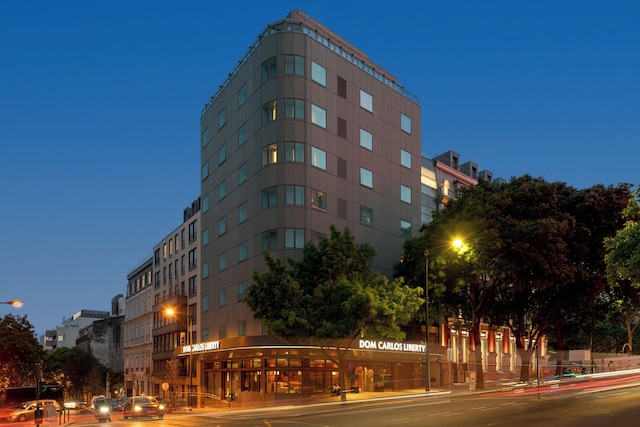 ドム カルロス リバティ ホテル