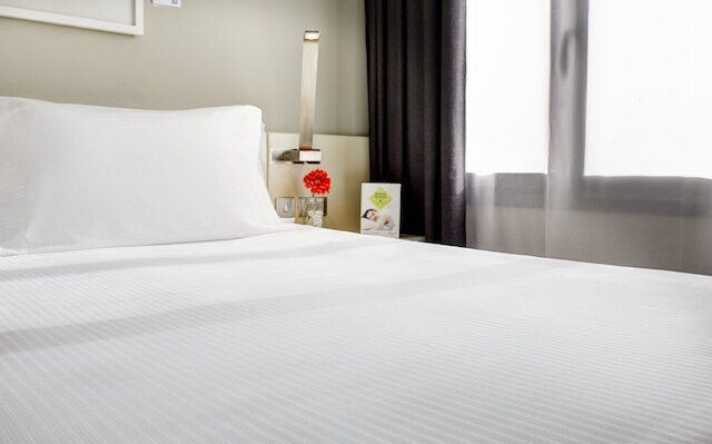 セルコテル アミスター アート ホテル