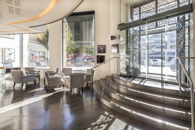 セルコテル アミスター アート ホテル