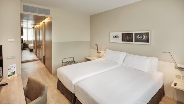 セルコテル アミスター アート ホテル