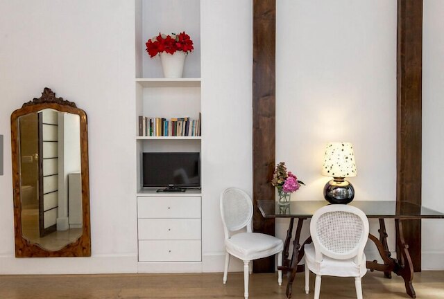 アンティカ ロカンダ デイ メルカンティ