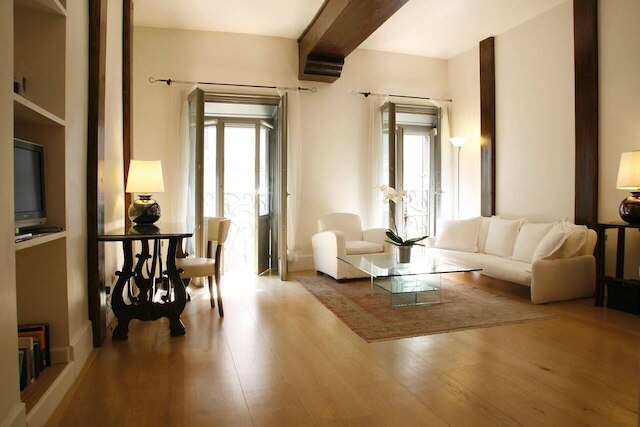 アンティカ ロカンダ デイ メルカンティ