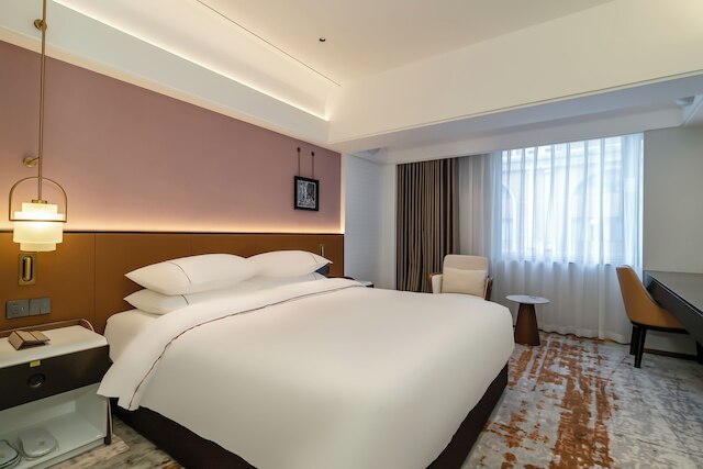 広東 ビクトリー ホテル - 広州交易会期間中はエキシビションセンターまで無料のシャトルバスを運行 (広東勝利賓館 - 广交会免费穿梭巴士至展馆)