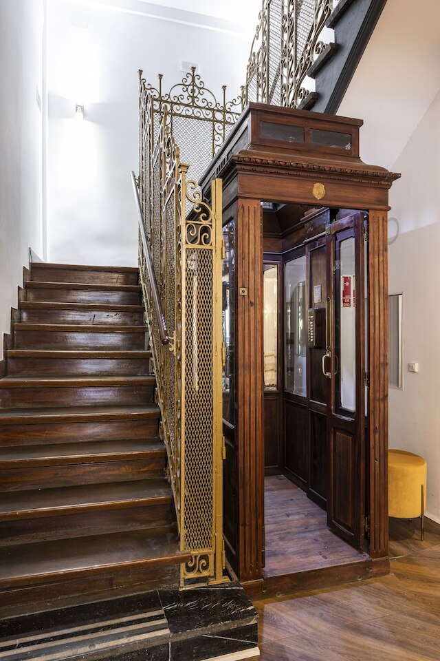 プチ パレス プエルタ デル ソル