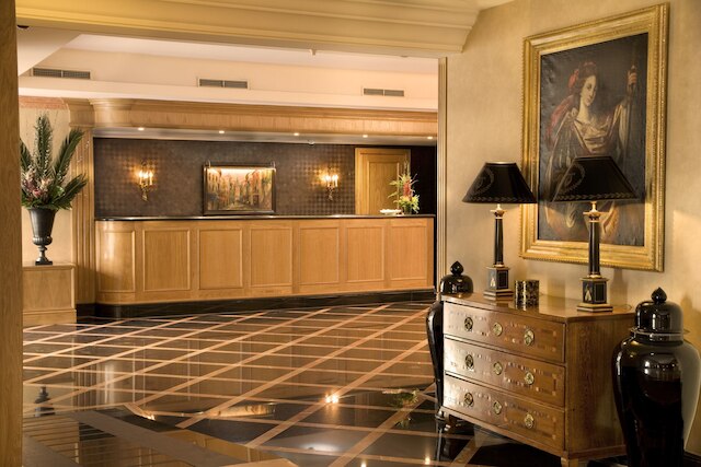 ホテル レアル パラシオ