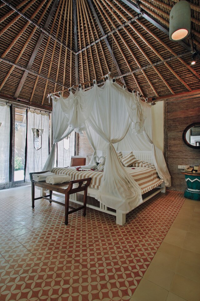 ヴィサカ サヌール バイ プリ シグネチャーズ