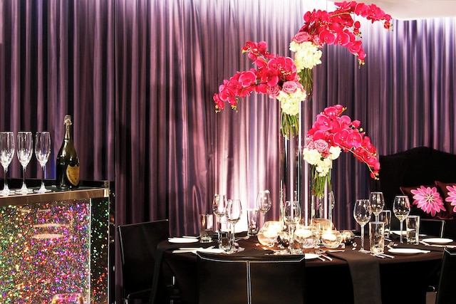 W モントリオール