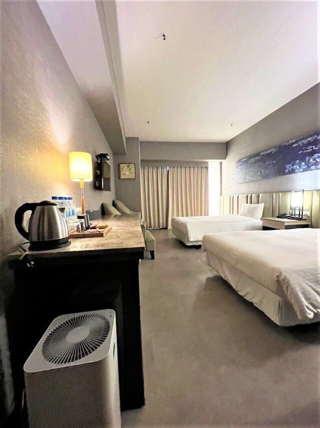 高雄 アホテル (高雄信宗大飯店)