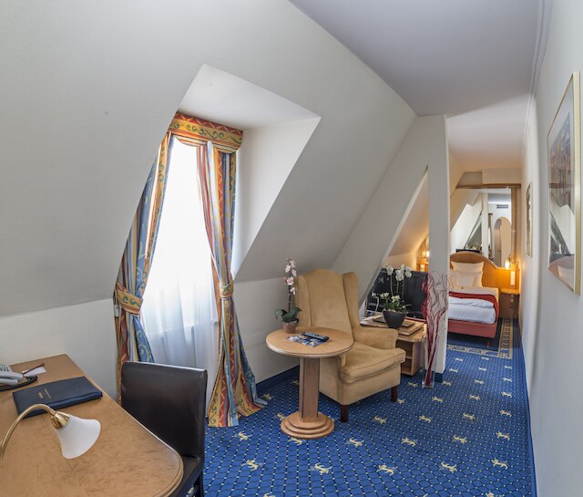 ドレイ ローウェン ホテル