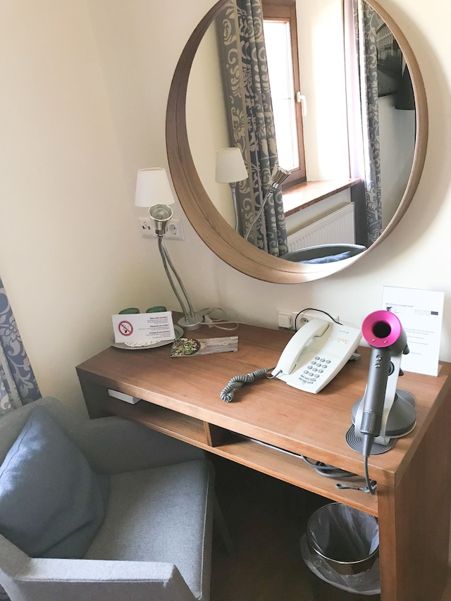 カイザーホフ アニフ