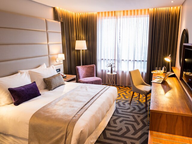 ホテル 2 フェブリエ ロメ