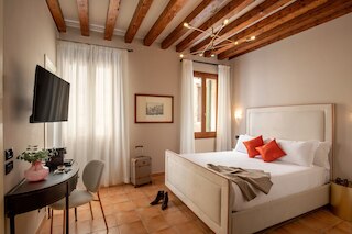 ダプラース - アンティカカーサコッポ