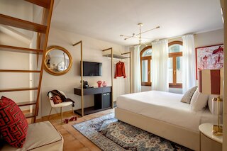 ダプラース - アンティカカーサコッポ