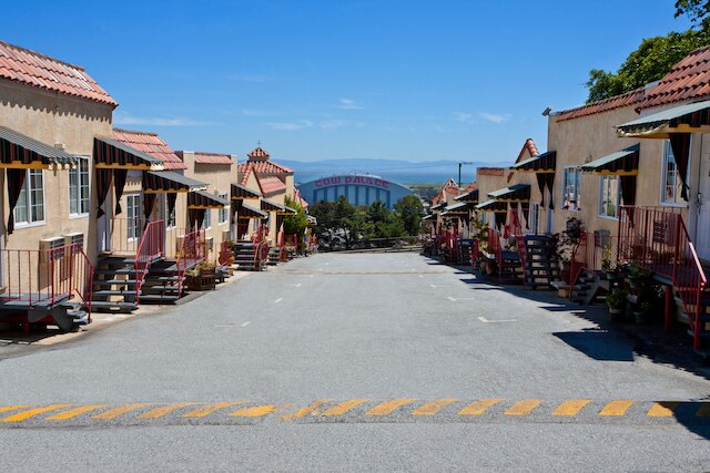 アルパイン イン アンド スイーツ