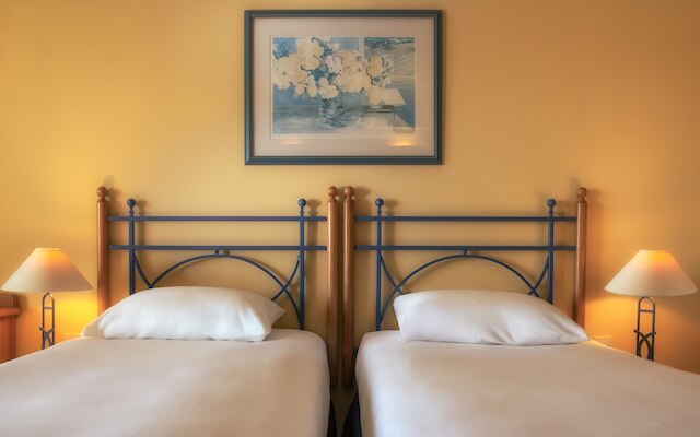 ヴェルディ セント ジョージズ ベイ マリーナ