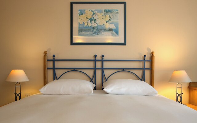 ヴェルディ セント ジョージズ ベイ マリーナ