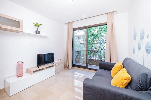 アパートホテル ナポルス