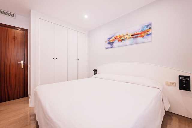 アパートホテル ナポルス