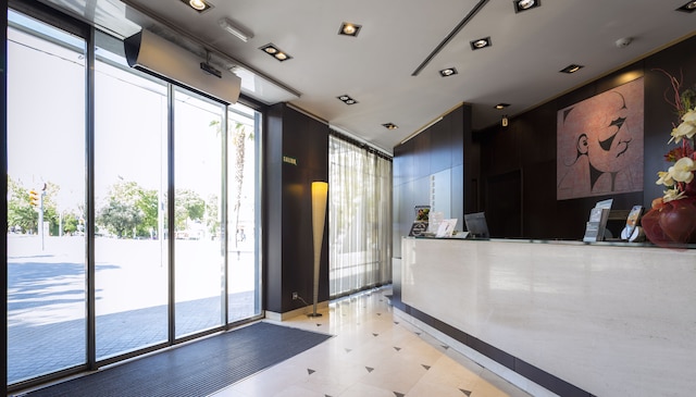 ユーロスターズ モニュメンタル