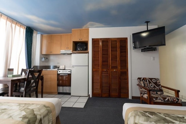 ホリデー サーフ ホテル