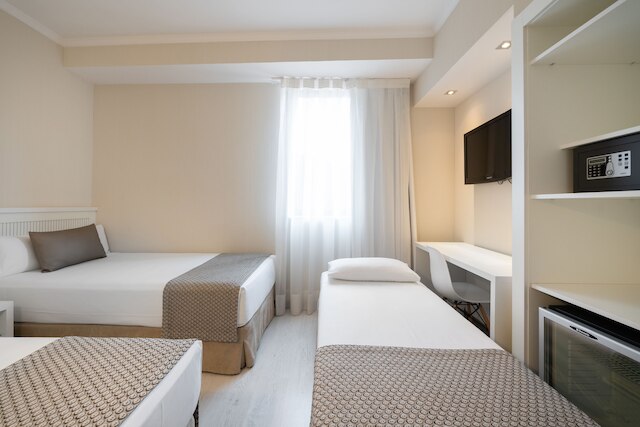 カタロニア ローマ