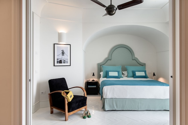 ホテル ミラマルフィ