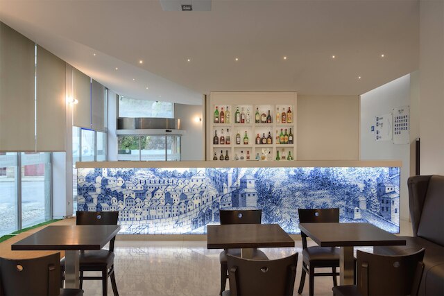 トリップ バイ ウィンダム ポルト セントロ ホテル